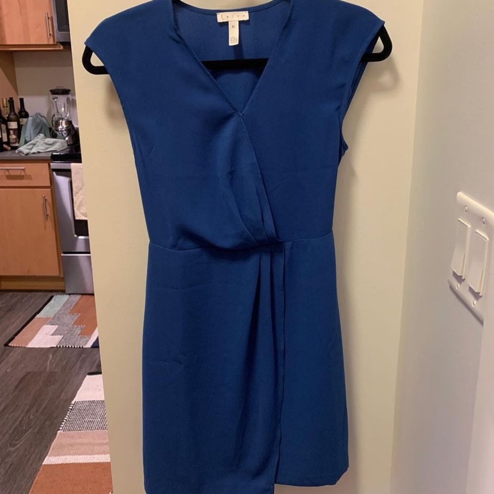 Blue Leith dress size: xs